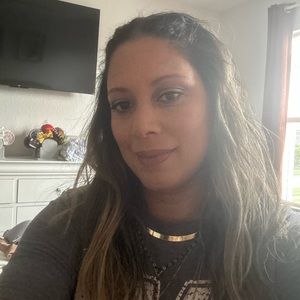 Meet your Posher, Toni